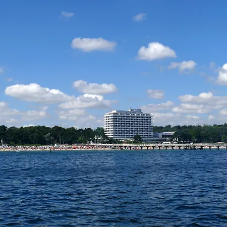 Otel Maritim Seehotel Timmendorfer 4*