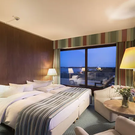 Otel Maritim Seehotel Timmendorfer